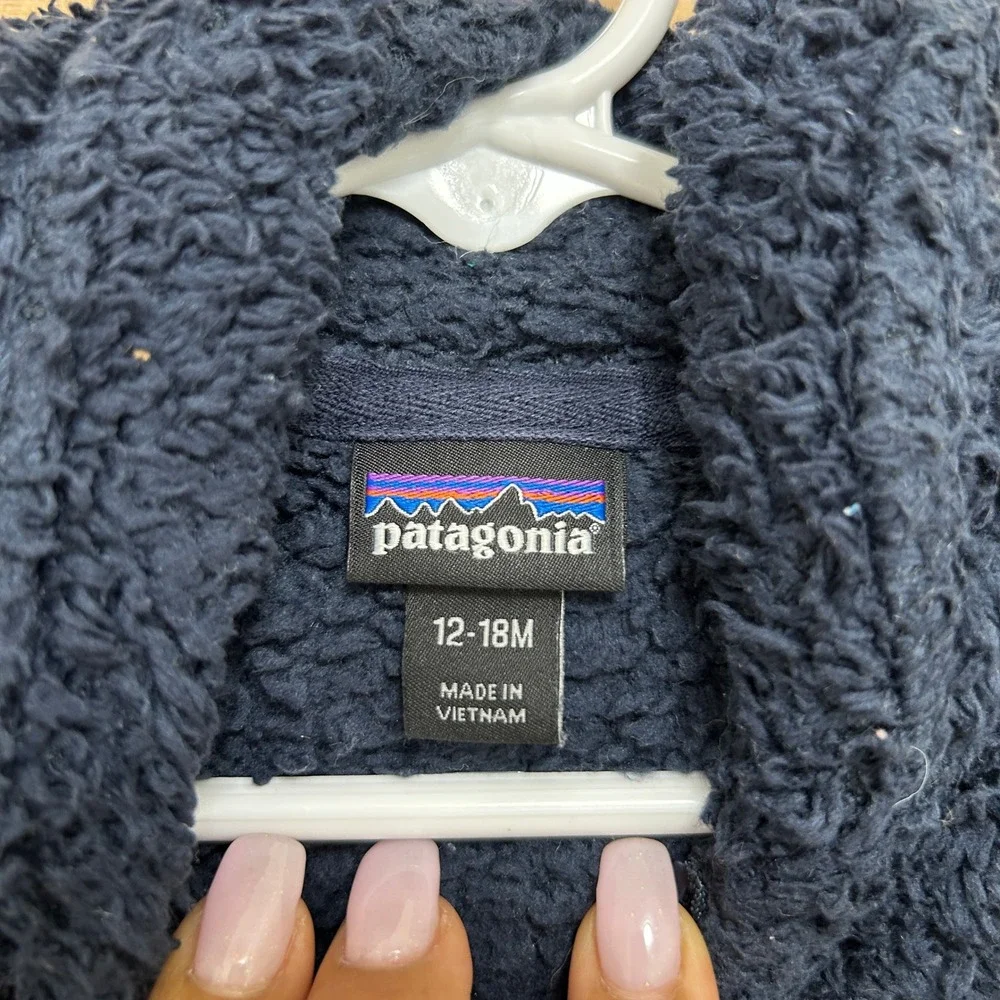 Patagonia Baby Furry Friends Hooded Fleece Jacket Navy Blue 12-18M 60155
